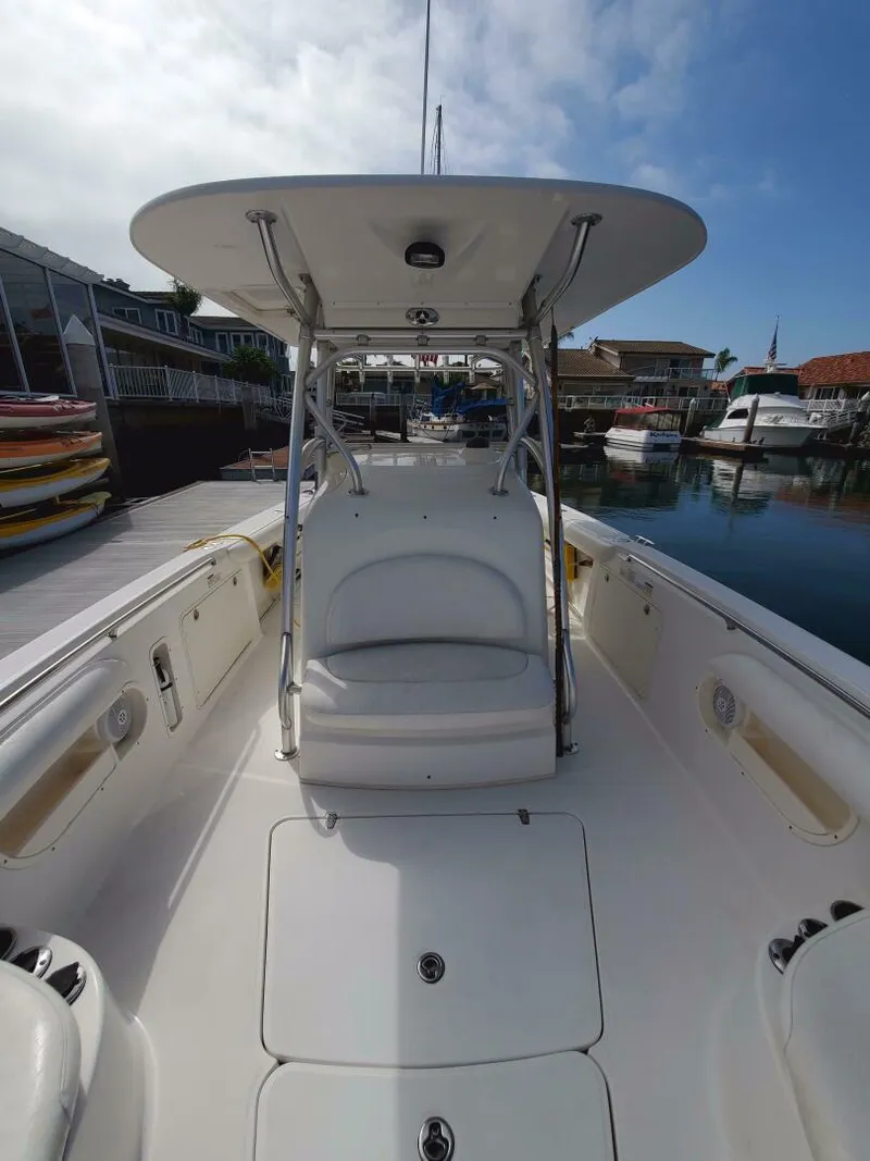 Slide: The Image of Boston Whaler Outrage 2015 - 5317912