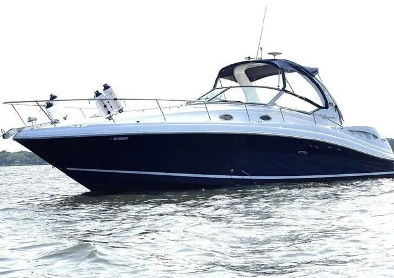 Slide: The Image of Sea Ray 34 2005 - 5317916