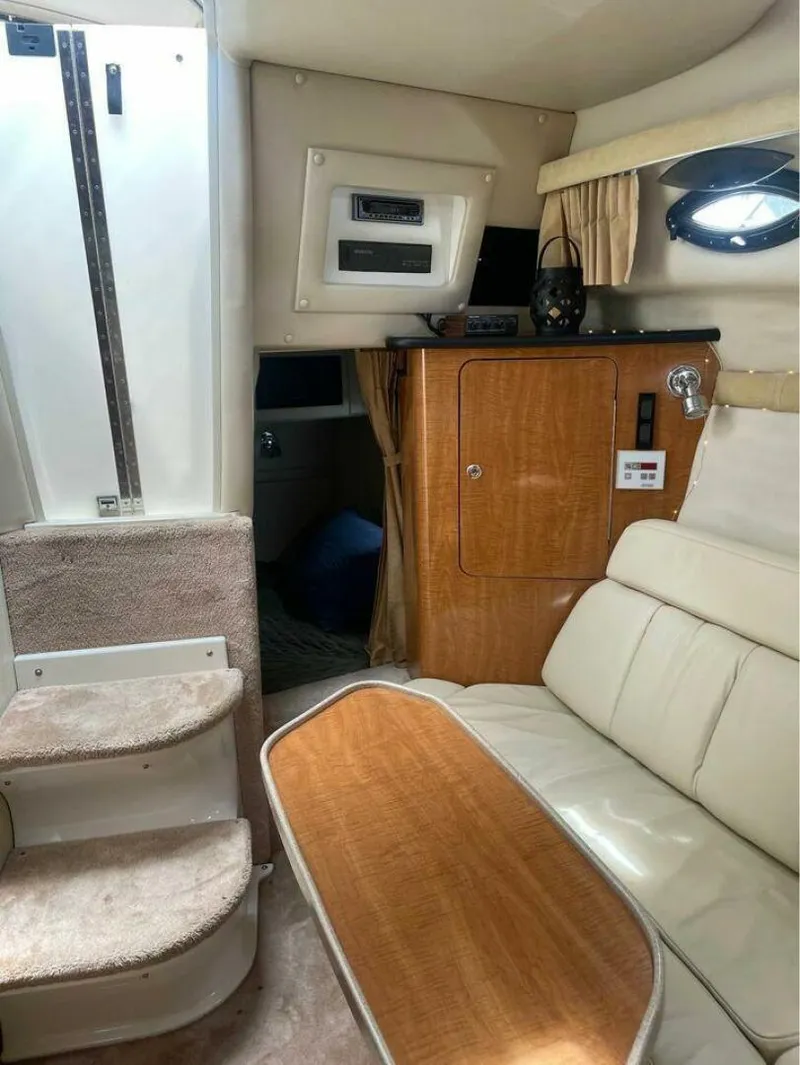 Slide: The Image of Regal 2860 Commodore 2003 - 5318199