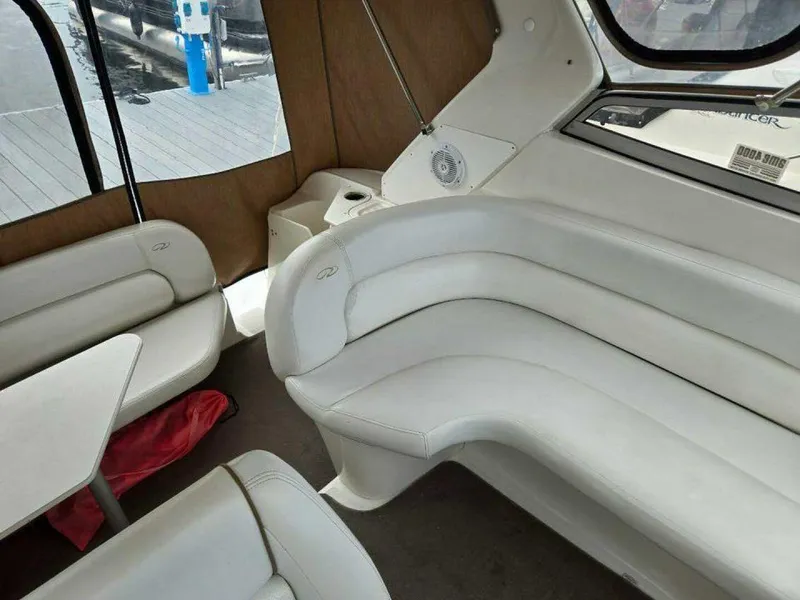 Slide: The Image of Regal 2860 Commodore 2003 - 5318194