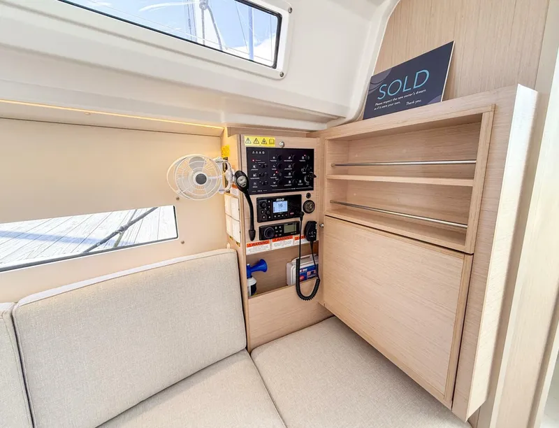 Slide: The Image of Beneteau Oceanis 30.1 2021 - 5319947