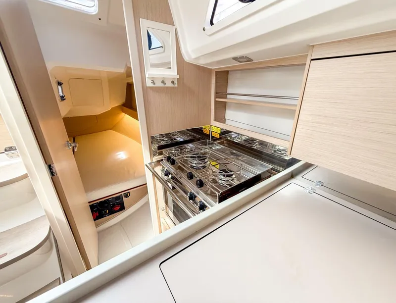 Slide: The Image of Beneteau Oceanis 30.1 2021 - 5319956