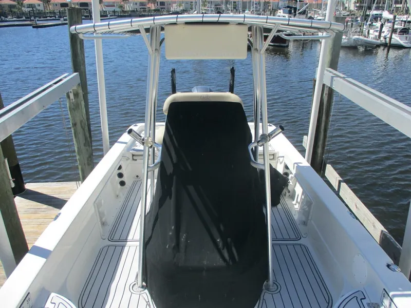 Slide: The Image of NauticStar 24 2018 - 5320051