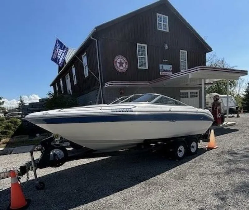 Slide: The Image of Sea Ray 20 1991 - 5320181