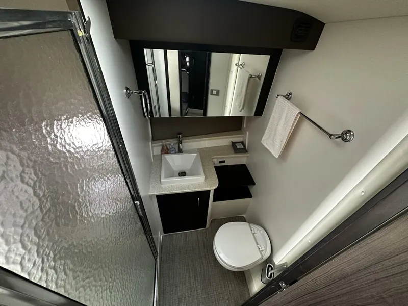 Slide: The Image of Carver C34 2013 - 5353233