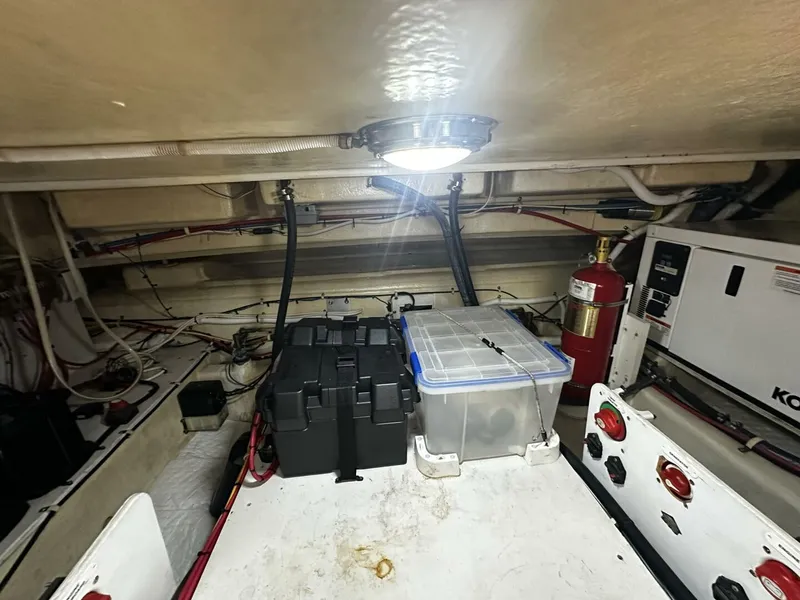 Slide: The Image of Carver Yachts C34 2013 - 5353213