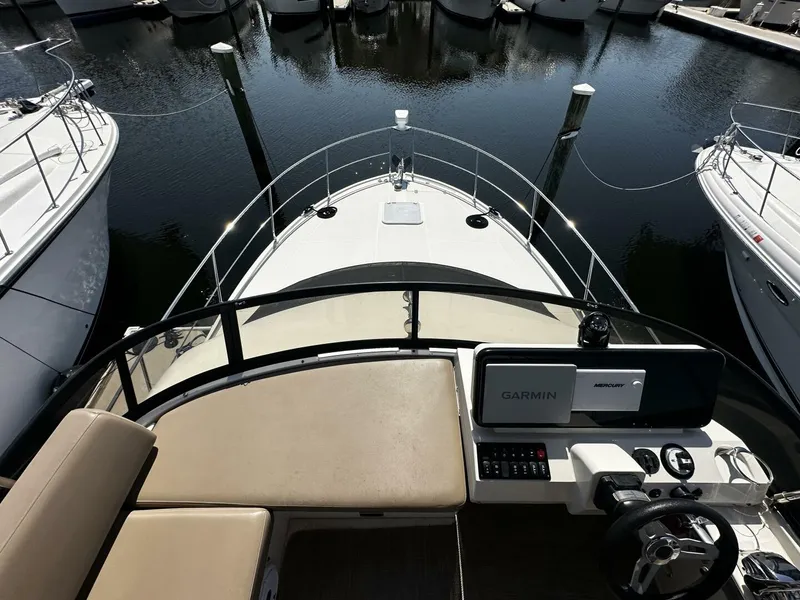 Slide: The Image of Carver Yachts C34 2013 - 5353244