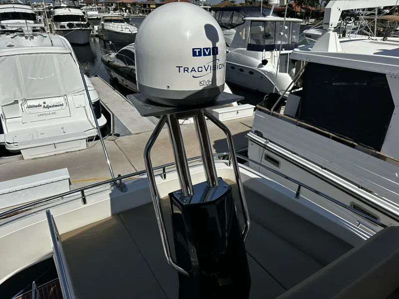 Slide: The Image of Carver Yachts C34 2013 - 5353246