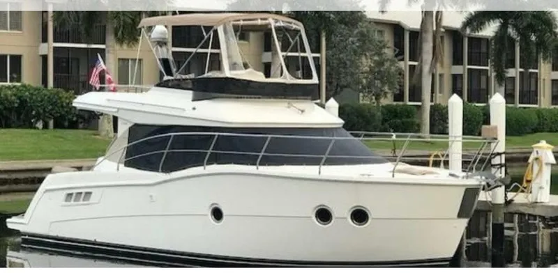 Slide: The Image of Carver Yachts C34 2013 - 5322841