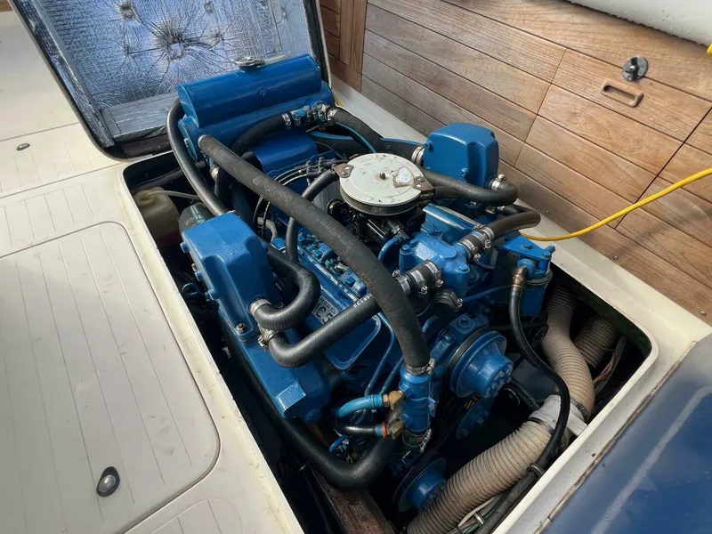 Slide: The Image of 1984 Bertram Express Moppie Power 9799450 978458873 0 190520250638 21 - 5320723