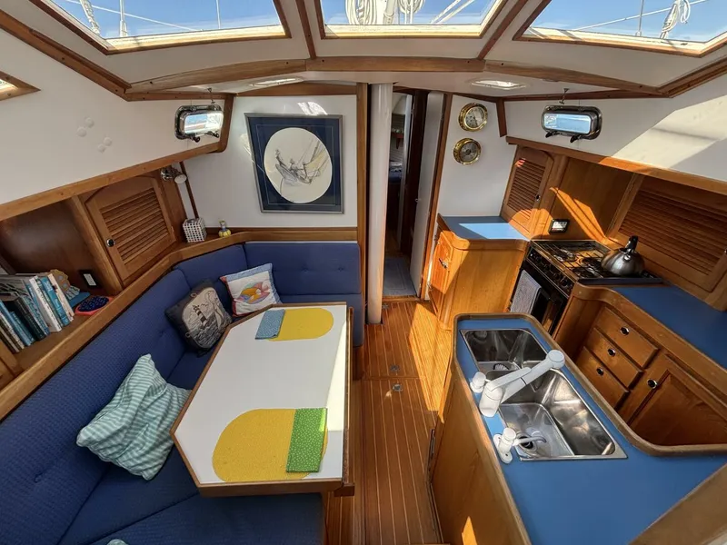 Slide: The Image of Sabre 452 2000 - 5520500