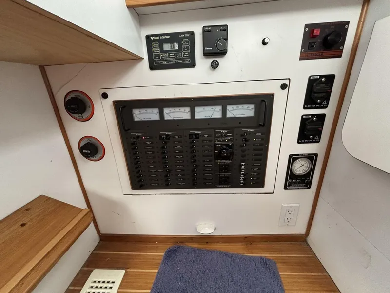 Slide: The Image of Sabre 452 2000 - 5322516