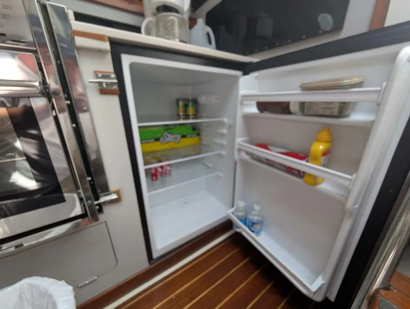 Slide: The Image of Luhrs Alura 35 1988 - 5354084