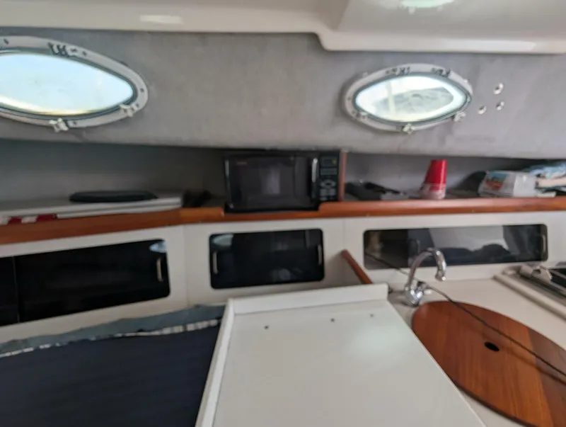 Slide: The Image of Luhrs Alura 35 1988 - 5354093