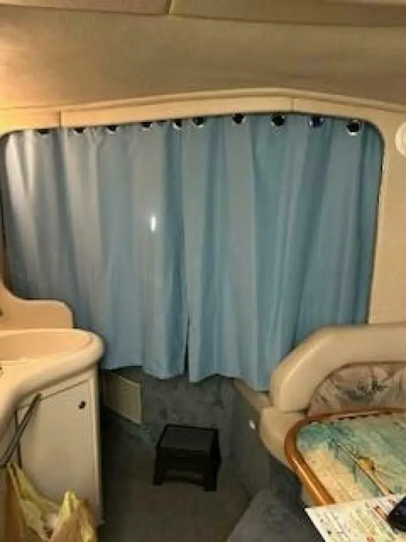Slide: The Image of Sea Ray 330 Express Cruiser 1996 - 5357333