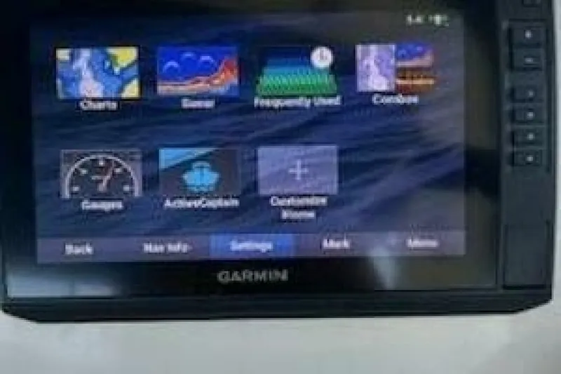 Slide: The Image of Sea Ray 330 Express Cruiser 1996 - 7510247