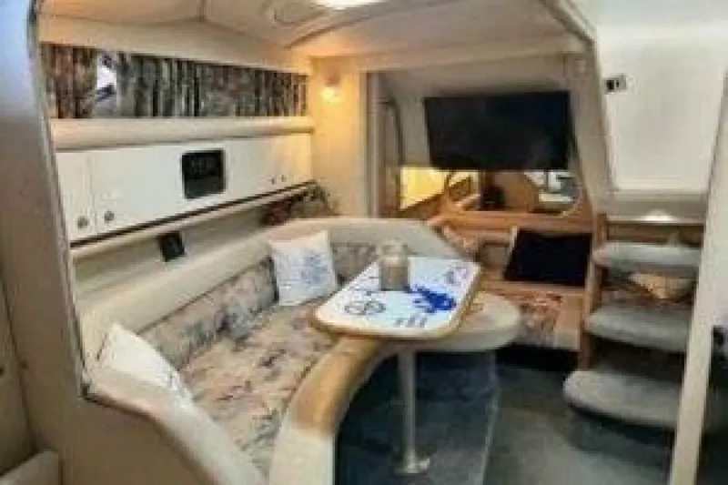 Slide: The Image of Sea Ray 330 Express Cruiser 1996 - 7510246