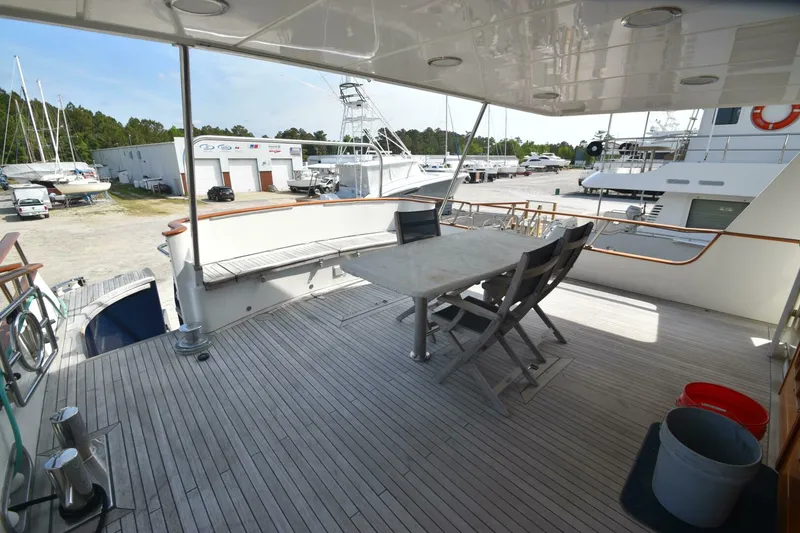 Slide: The Image of 1987 Jongert 78 Motor Yacht Power 9800998 978613206 0 200520250849 7 - 5327516