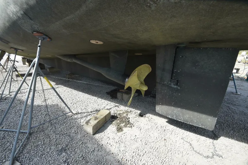 Slide: The Image of 1987 Jongert 78 Motor Yacht Power 9800998 978613202 0 200520250848 3 - 5327520