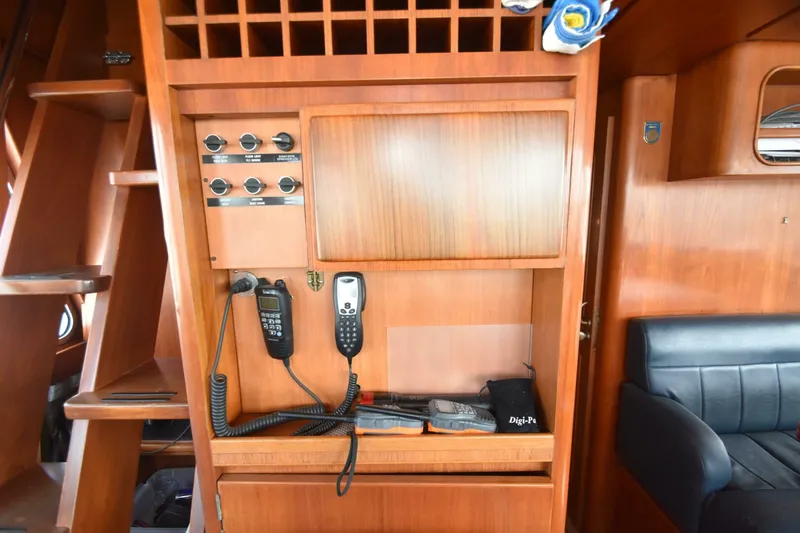 Slide: The Image of 1987 Jongert 78 Motor Yacht Power 9800998 978613257 0 200520250903 58 - 5327490