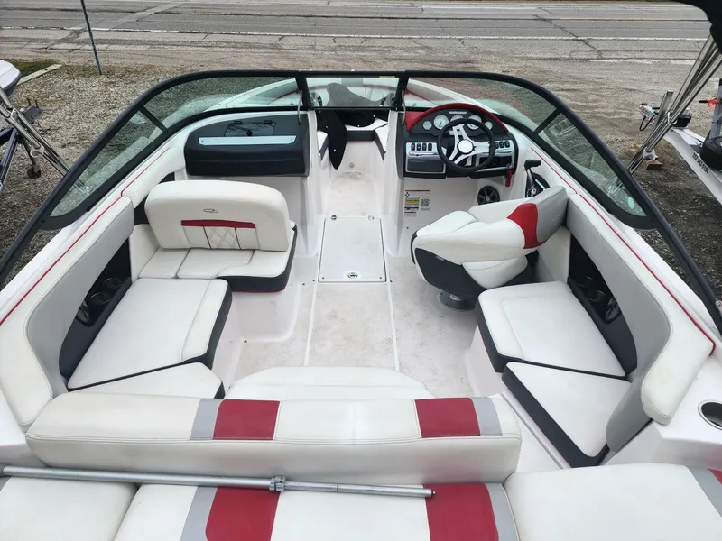 Slide: The Image of Regal 20 2019 - 5322906