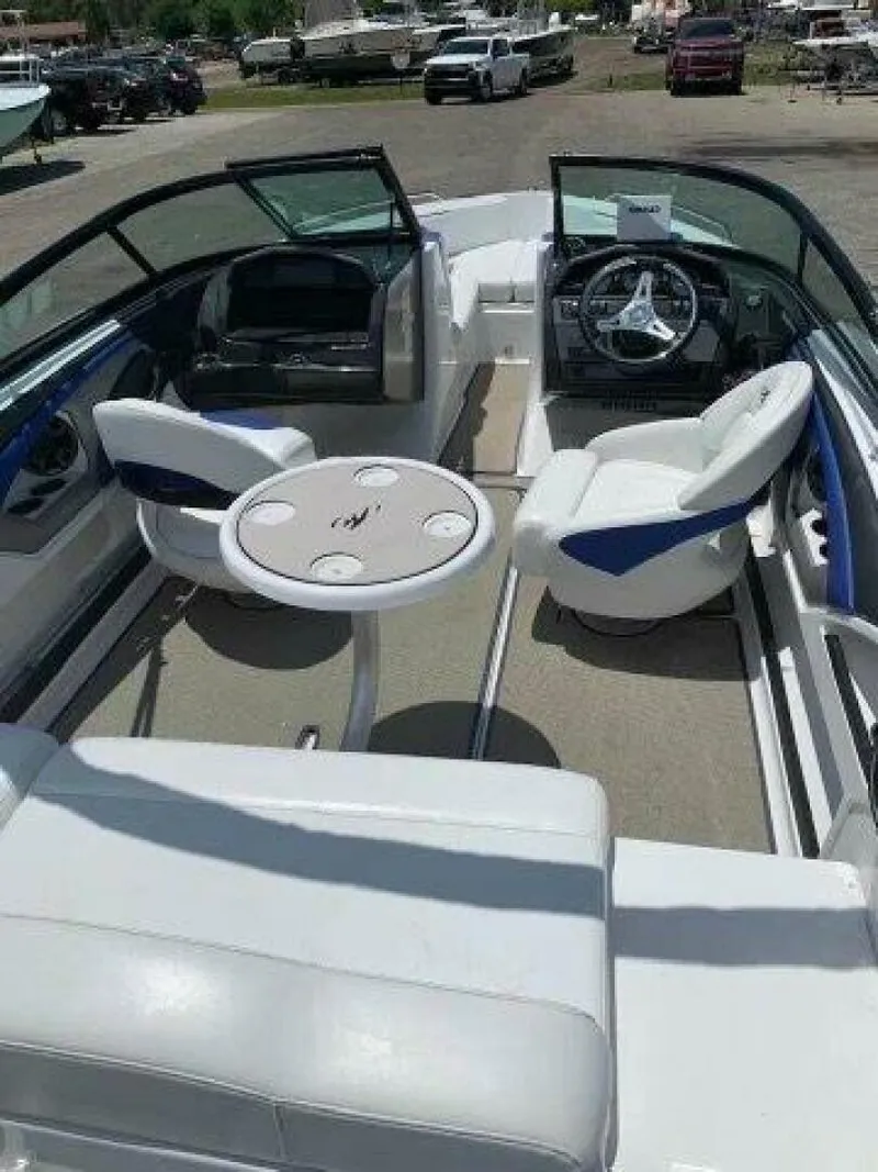 Slide: The Image of Monterey 197 2017 - 5323855