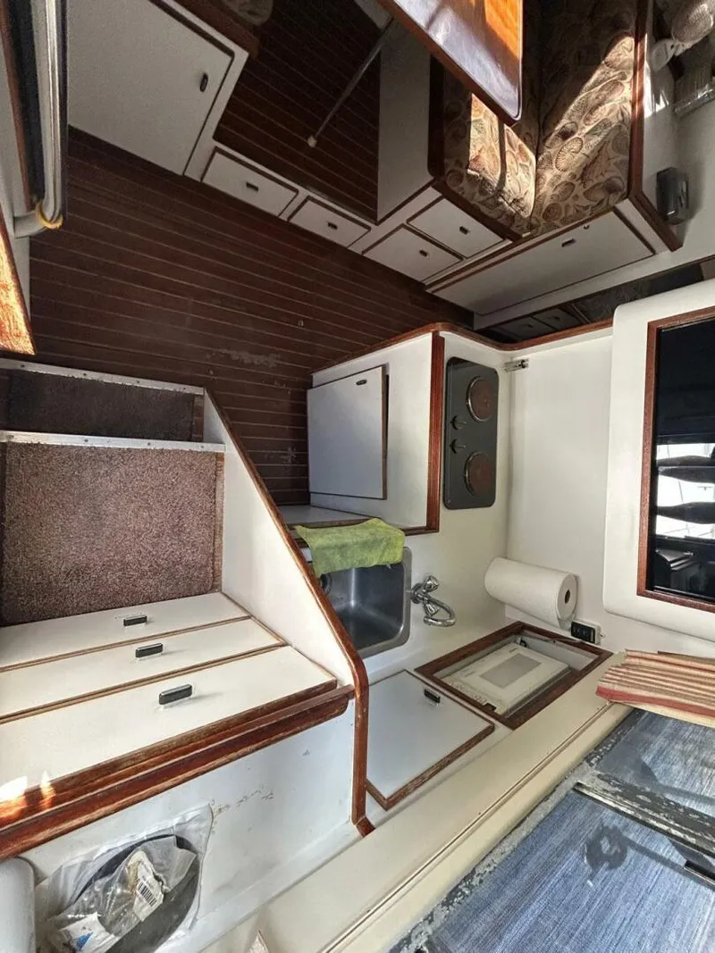 Slide: The Image of Tiara 3300 Flybridge 1989 - 5324413