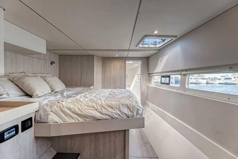 Slide: The Image of Leopard 58 2016 - 5324545