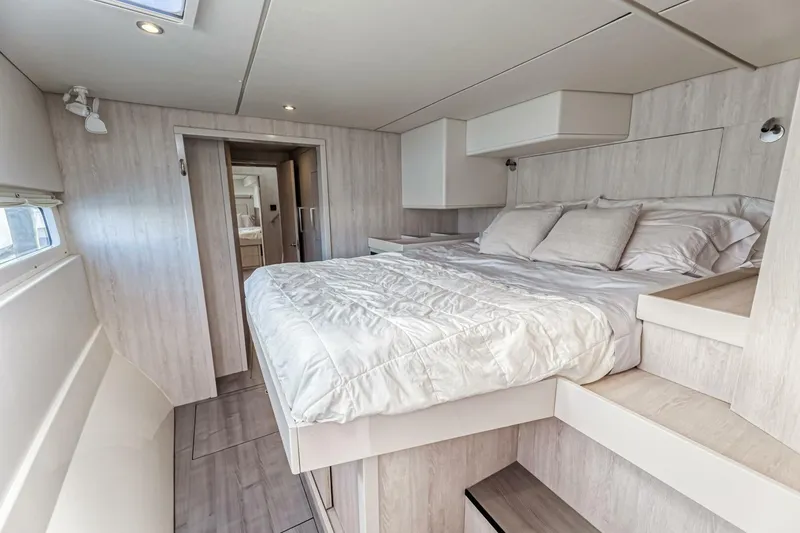 Slide: The Image of Leopard 58 2016 - 5324553