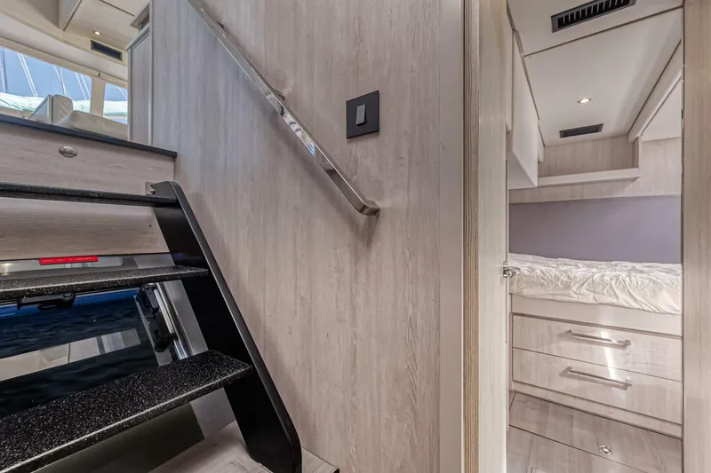 Slide: The Image of Leopard 58 2016 - 5324568