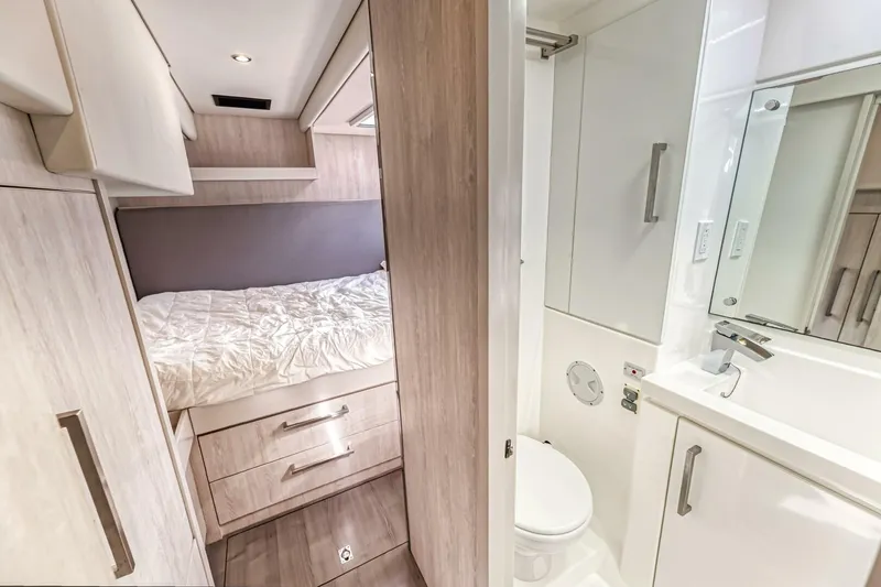 Slide: The Image of Leopard 58 2016 - 5324571