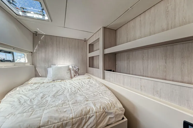 Slide: The Image of Leopard 58 2016 - 5324593