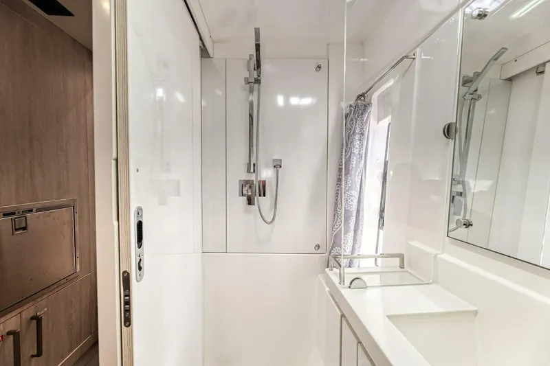 Slide: The Image of Leopard 58 2016 - 5324596