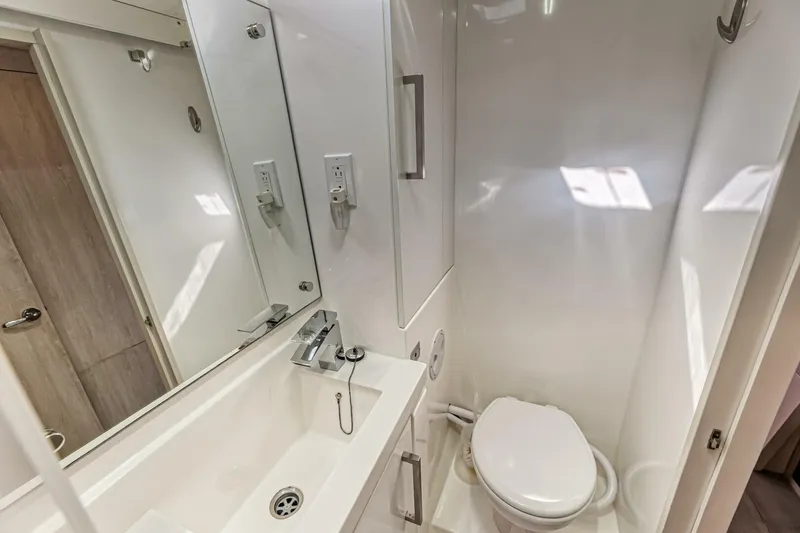 Slide: The Image of Leopard 58 2016 - 5324597