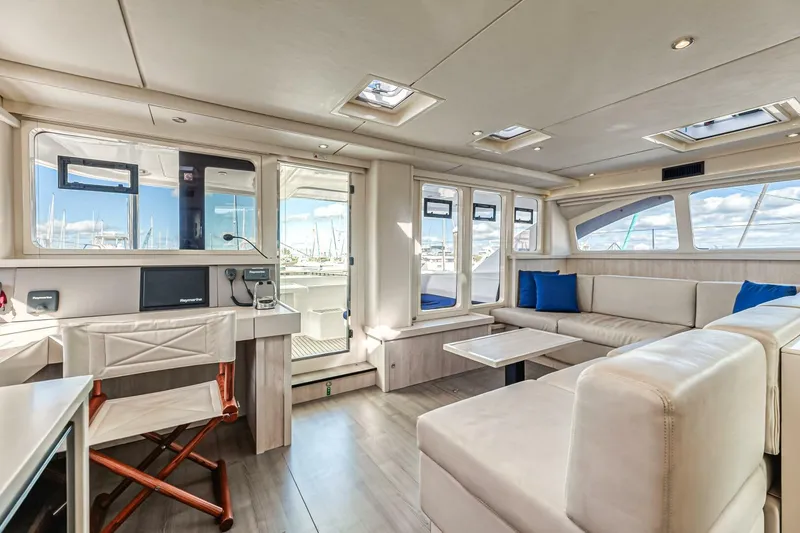 Slide: The Image of Leopard 58 2016 - 5324465