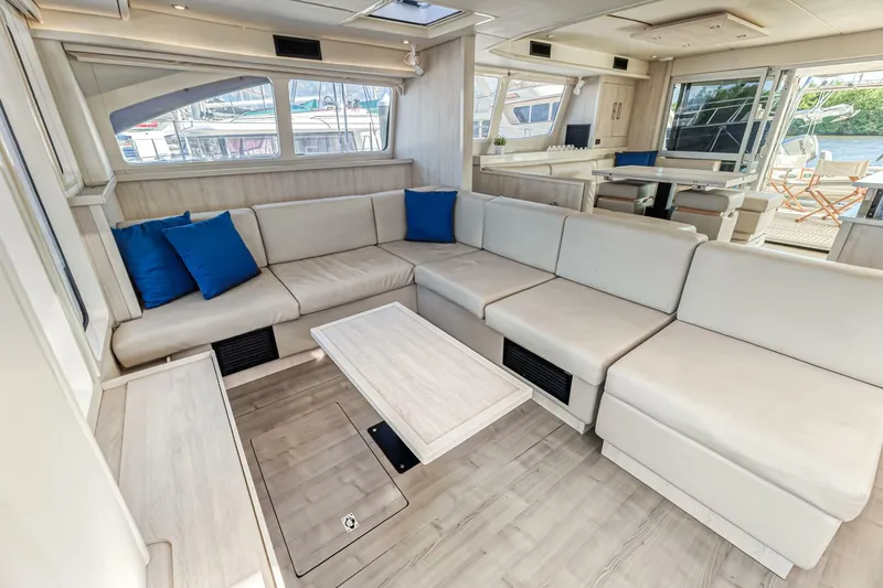 Slide: The Image of Leopard 58 2016 - 5324473