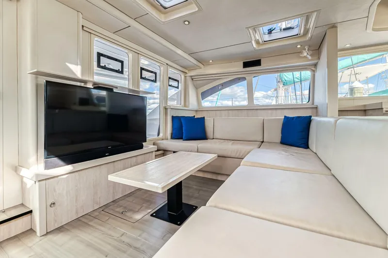 Slide: The Image of Leopard 58 2016 - 5324476