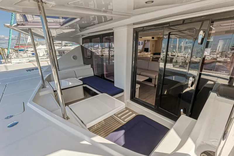 Slide: The Image of Leopard 58 2016 - 5324505