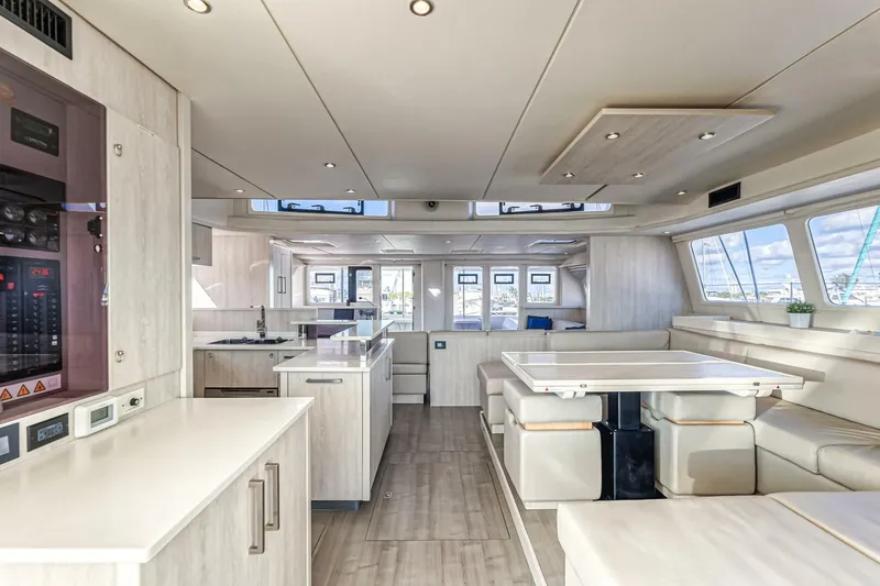 Slide: The Image of Leopard 58 2016 - 5324440