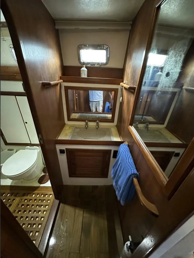 Slide: The Image of Nautical Development 56 1985 - 5327643