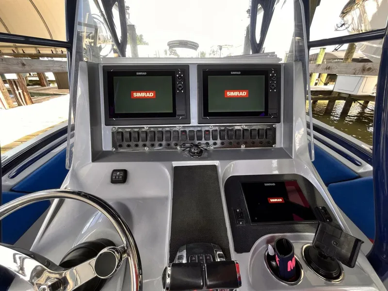 Slide: The Image of Statement 380 Open 2011 - 5330760