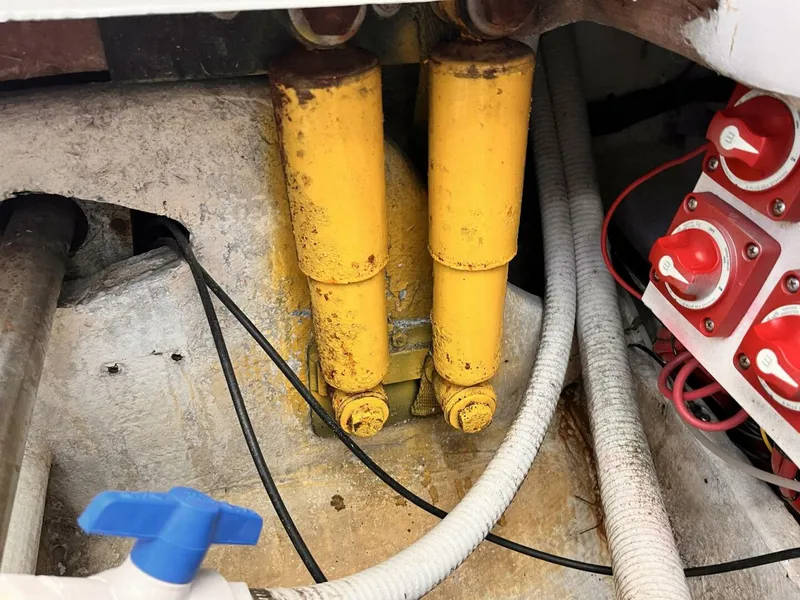 Slide: The Image of Statement 380 Open 2011 - 5330789