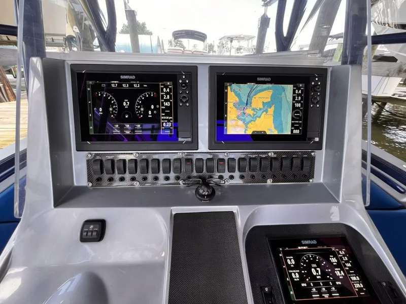 Slide: The Image of Statement 380 Open 2011 - 5330721