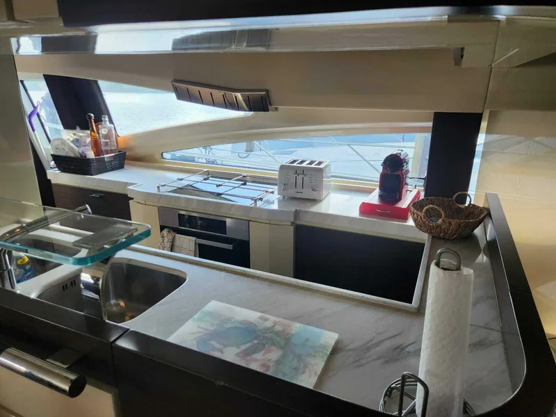 Slide: The Image of Azimut Flybridge 2014 - 5352040