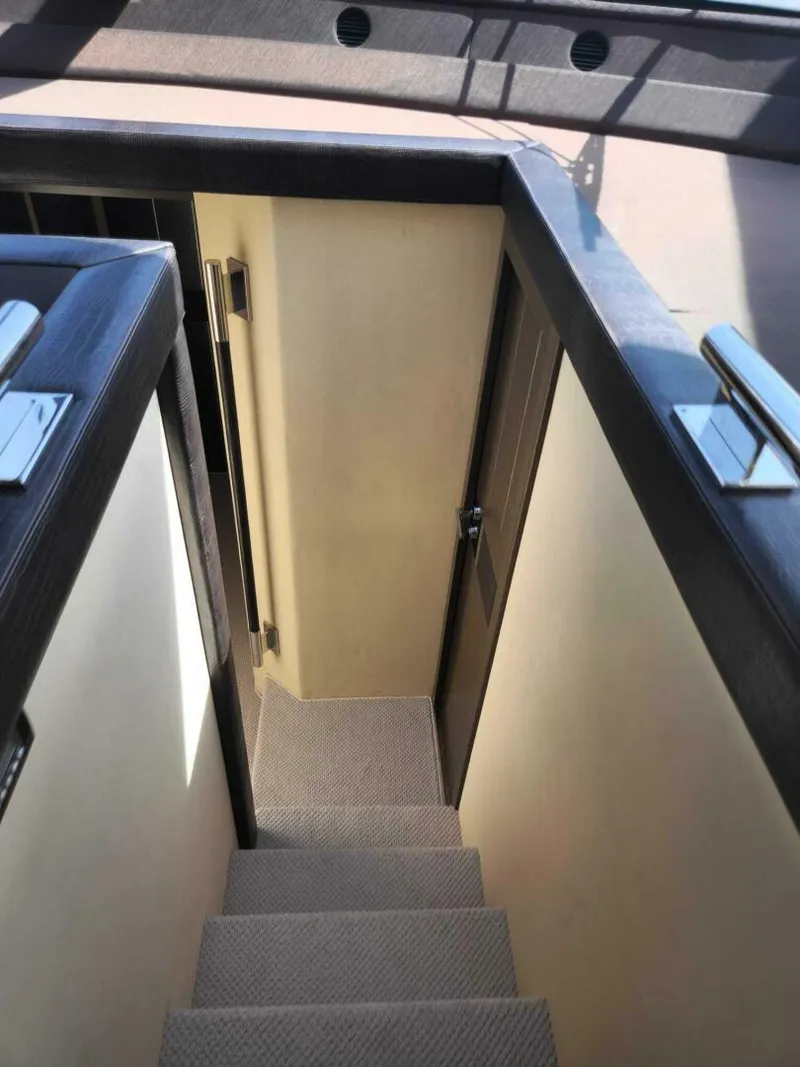 Slide: The Image of Azimut Flybridge 2014 - 5352068