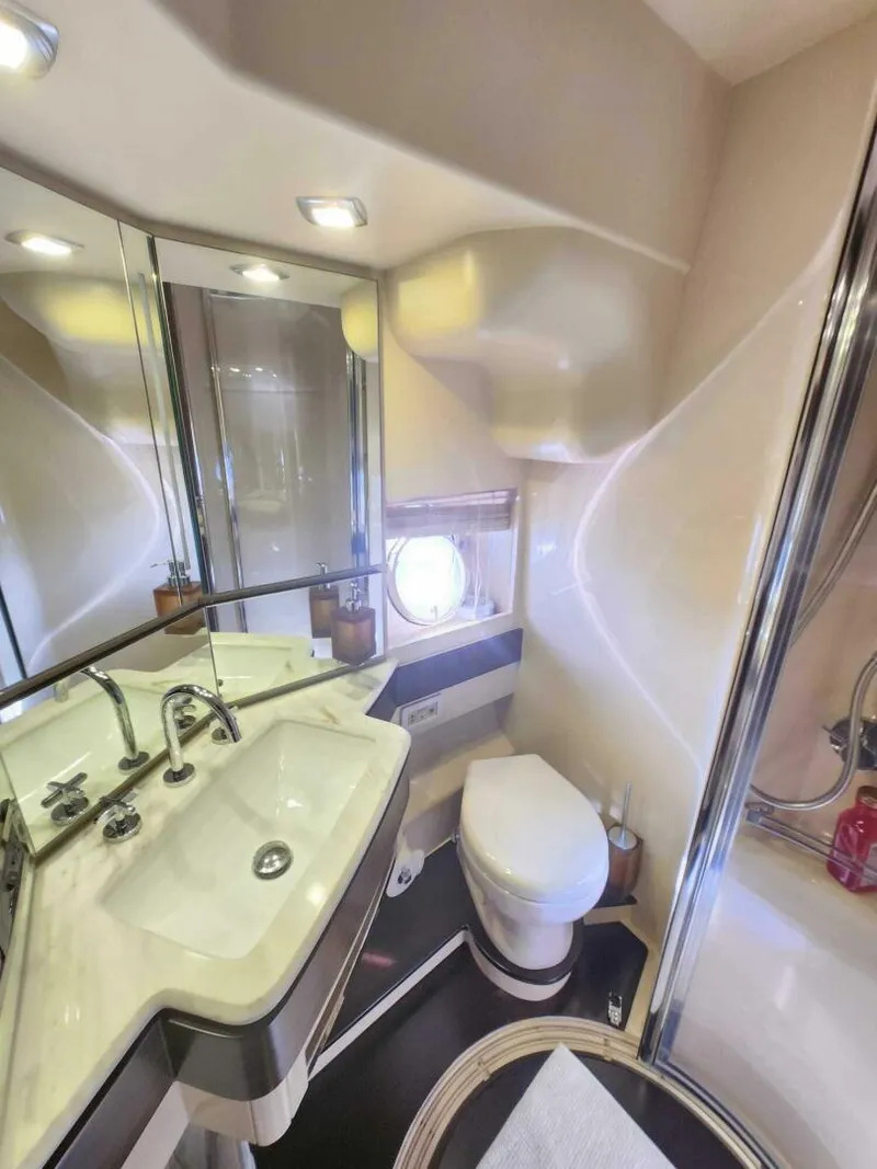 Slide: The Image of Azimut Flybridge 2014 - 5352087