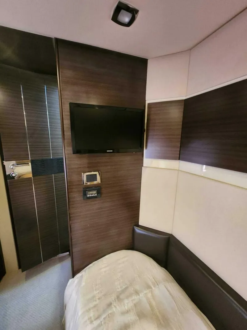 Slide: The Image of Azimut Flybridge 2014 - 5352092