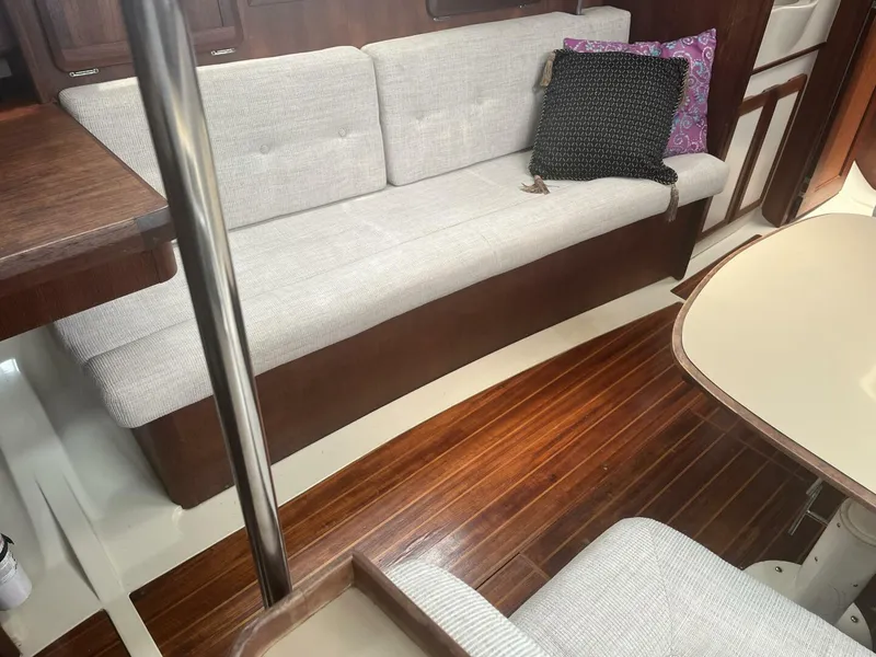 Slide: The Image of Hunter 33.5 - 5391540