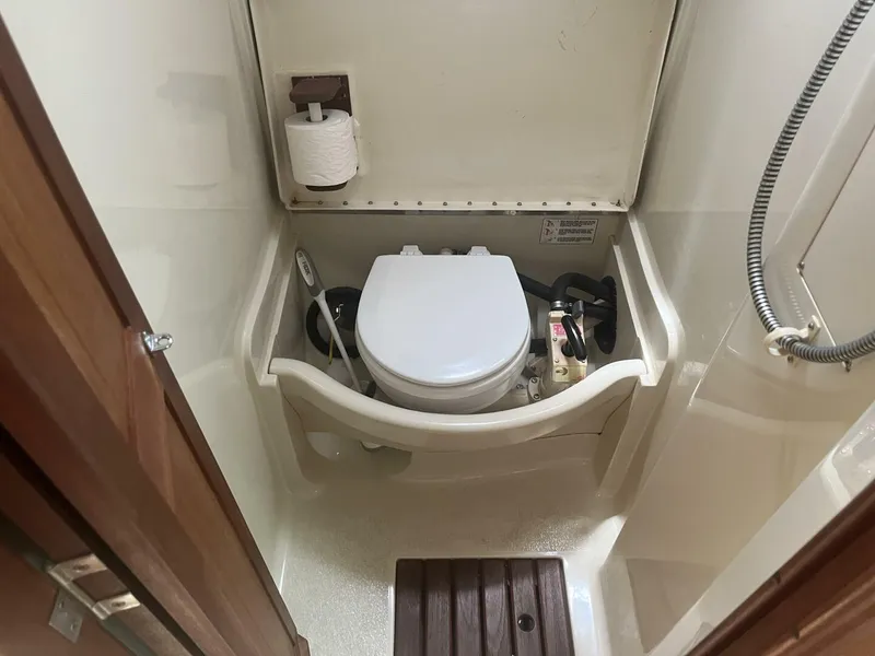 Slide: The Image of Hunter 33.5 - 5391548