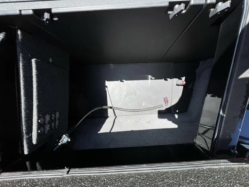 Slide: The Image of Axis T23 2021 - 5326913